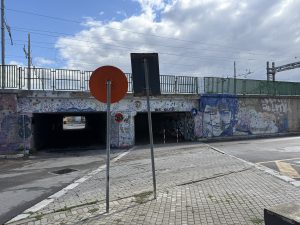 Via dell’Abate, il problema resta. Interrogazione di Rotundo per riaprire i ponticelli. Traffico in tilt nelle ore di punta - Corriere Salentino