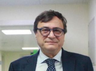 Cardiochirurgia, l’evoluzione delle tecniche mini-invasive e l’importanza della prevenzione. Intervista al professor Stefàno