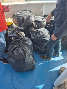 Rifiuti abbandonati per strada e irregolarità sulla nave da crociera: scattano le sanzioni - Corriere Salentino