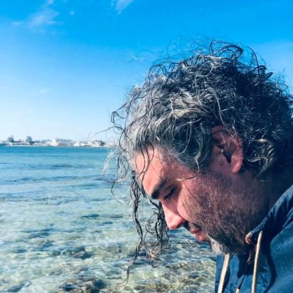 "Note di Speranza" di Antonio Mariano anticipa questa sera alle 19:00 la stagione teatrale del Teatro Comunale di Nardò. - Corriere Salentino