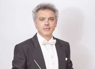 Ultimo appuntamento Festival “I Concerti del Chiostro” domani a Galatina con Orchestra OLES, Giovanni Minafra sul podio e Luigi Fracasso al piano