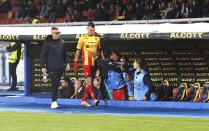 Di Francesco: “Mi girano le scatole”. Poi parla del rigore di Camarda. Conte: “Non abbiamo concesso chissà quanto” - Corriere Salentino