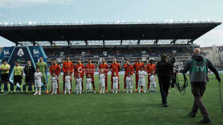 A Parma la prima gioia, il Lecce sbanca il Tardini con un gol di Sottil - Corriere Salentino