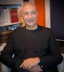 A Lecce "Storie di Musica e intagli di Parole" con Silvio Cantoro - Corriere Salentino