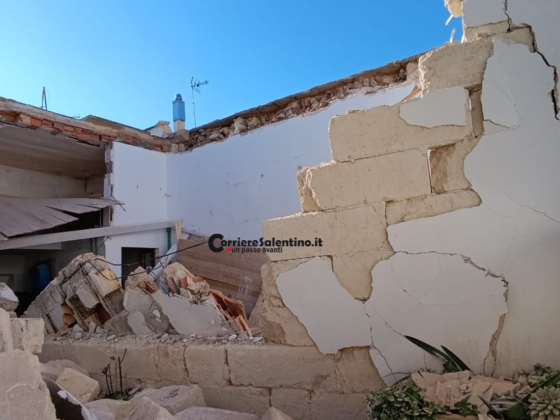 Crollo all’alba a Presicce, si cerca un gatto sotto le macerie - Corriere Salentino
