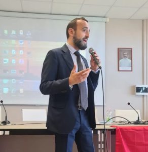 Quando in campagna elettorale si degenera sul mondo social. Il parere dell’esperto in diritto dell’informazione - Corriere Salentino