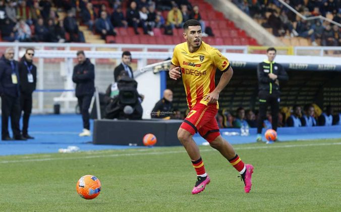 Uno-due del Lecce, poi il Torino cresce ed è sofferenza. Falcone al 90’ para rigore e il Via del Mare fa festa - Corriere Salentino