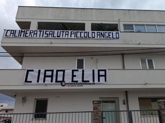 L'ultimo saluto ad Elia: dolore, lacrime e palloncini bianchi - Corriere Salentino