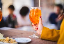 Nuova vita per l’Urban Cafè: il locale che ha cambiato la movida ora cambia sé stesso Salento da gustare - Corriere Salentino