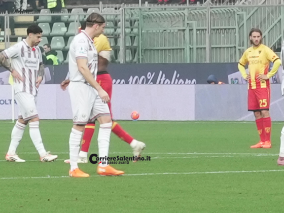 Giallorossi sconfitti allo “Zini”, Cremonese-Lecce 2-0 - Corriere Salentino