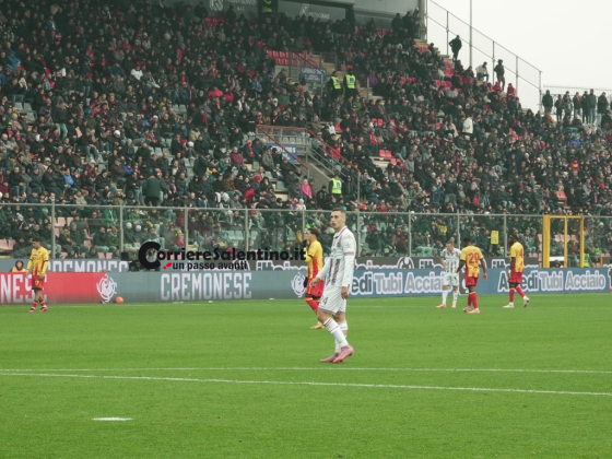 Giallorossi sconfitti allo “Zini”, Cremonese-Lecce 2-0 - Corriere Salentino