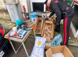 Botti illegali, individuato e smantellato un laboratorio di produzione con 600 chili di materiale esplodente