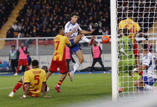 Il Lecce subisce la concretezza ed il cinismo del Como, al Via del Mare finisce 0-3 - Corriere Salentino