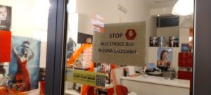 “Non vogliamo le strisce blu”, dai Salesiani a via Leuca il “no” dei commercianti leccesi, che temono la fuga nei centri commerciali - Corriere Salentino
