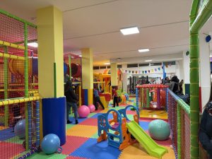 Gallipoli, inaugurata l’Allegra Combriccola: una delle più grandi sale feste, uno spazio dedicato a bambini e famiglie - Corriere Salentino
