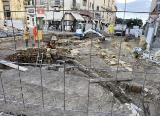 Via Fazzi e via Alvino di Lecce: gli scavi, i dubbi e le scoperte fatte, mentre 18 milioni di euro attendono un progetto
