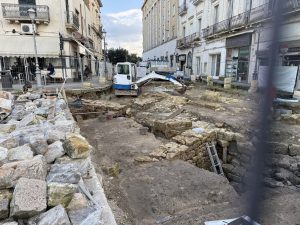 Via Fazzi e via Alvino di Lecce: gli scavi, i dubbi e le scoperte fatte, mentre 18 milioni di euro attendono un progetto - Corriere Salentino