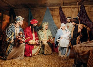 Presepe Vivente di Specchia: il borgo antico si trasforma in una Betlemme senza tempo
