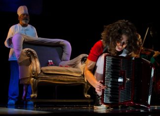 Domenica 14 dicembre “Schiaccianoci Swing” per la rassegna Ci vuole un fiore – Famiglie a teatro