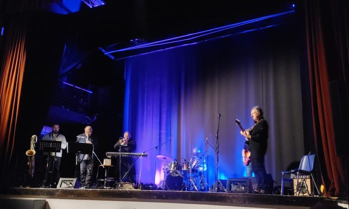 Brillante concerto dei Band Aid ieri sera a Galatone - Corriere Salentino