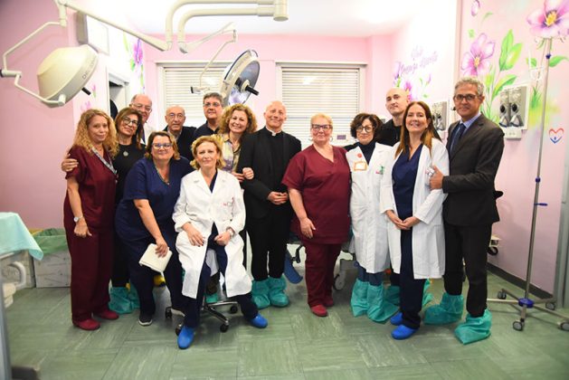 Donato un letto da parto e l'umanizzazione pittorica di tre sale parto all'U.O. di Ostetricia e Ginecologia del Vito Fazzi - Corriere Salentino