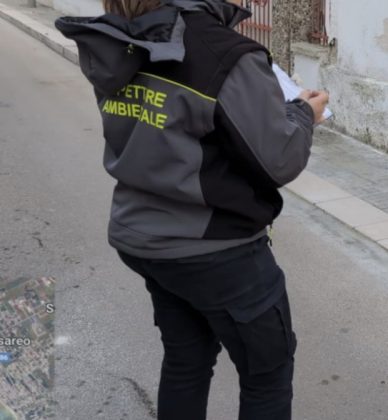 A Porto Cesareo controlli a campione sul conferimento dei rifiuti contro i furbetti della differenziata - Corriere Salentino