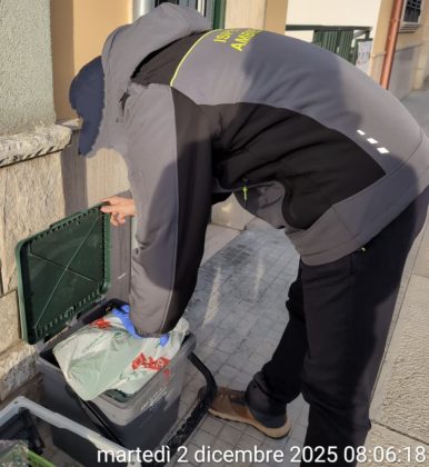 A Porto Cesareo controlli a campione sul conferimento dei rifiuti contro i furbetti della differenziata - Corriere Salentino