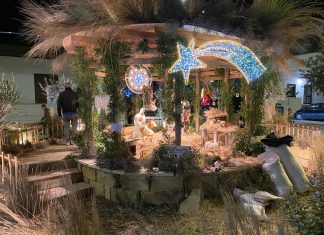 “Al Centro del Mondo”: il presepe artistico di Magliano compie 15 anni