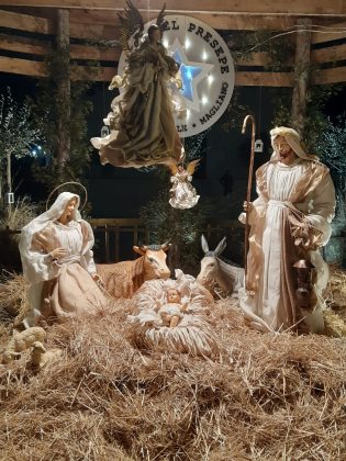 “Al Centro del Mondo”: il presepe artistico di Magliano compie 15 anni - Corriere Salentino