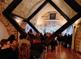 Novoli, educazione finanziaria al centro del dibattito: perché risparmiare e investire