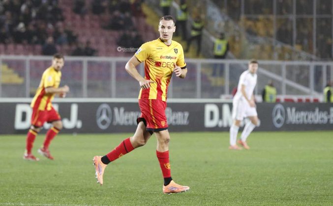 Il Lecce è spuntato e non segna, i capitolini passano al Via del Mare 0-2 - Corriere Salentino