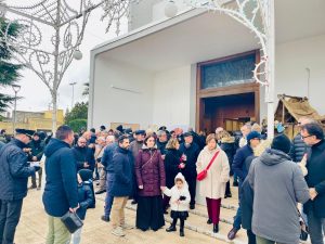 Carmiano inaugura il Taxi Sociale: un servizio gratuito per anziani e persone fragili - Corriere Salentino