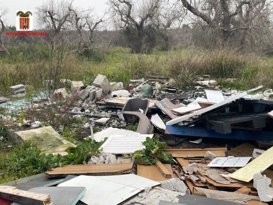Ennesimi scempi ambientali, smaltimento illecito di rifiuti a Nardò, Lecce e Casarano - Corriere Salentino