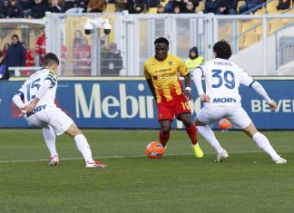 I giallorossi si suicidano nel secondo tempo, Lecce-Parma finisce 1-2