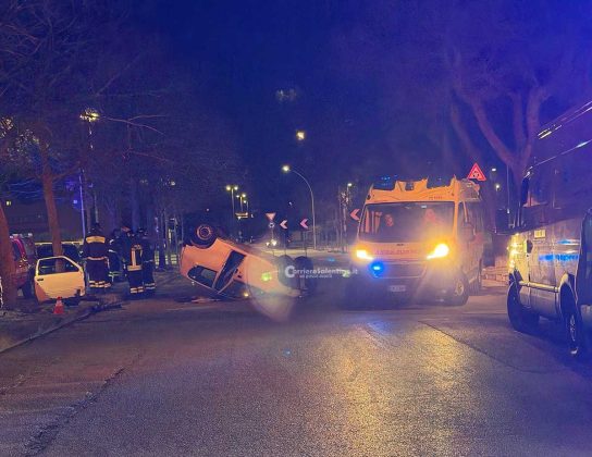 Coppia si ribalta con l’auto in città: lui muore sul colpo, lei finisce in ospedale - Corriere Salentino