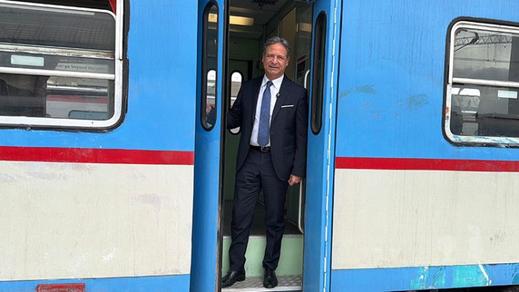 Trasporti, Pagliaro: "Lecce-Gagliano in due ore e 50 minuti su un treno a gasolio da far west. Oggi, come cinque anni fa, in attesa dei treni elettrici" - Corriere Salentino