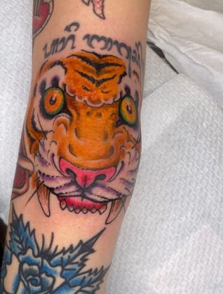 Sgrounch, 25 anni di inchiostro e controcultura: il tatuaggio come atto ribelle, identità e memoria - Corriere Salentino