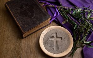 La luna riallinea i calendari. Ramadan Quaresima Capodanno Lunare nello stesso orizzonte. Cosa significa quando il tempo in continenti diversi sceglie di rallentare insieme - Corriere Salentino