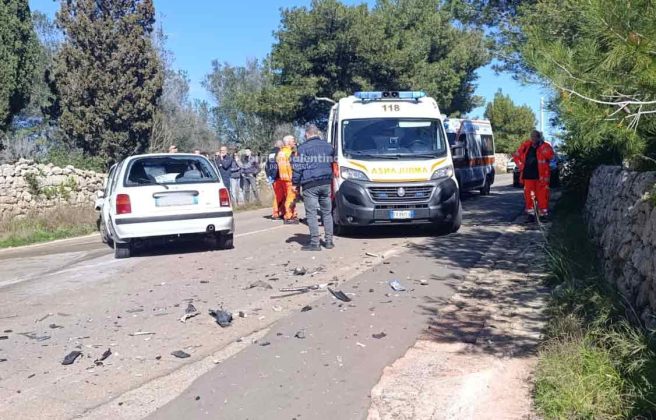 Salento, schianto frontale sulla via del mare: un morto e due feriti - Corriere Salentino