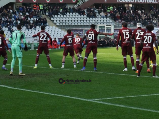 Torino-Lecce, le pagelle dei giallorossi. Falcone sempre super, Pierotti imbarazzante - Corriere Salentino