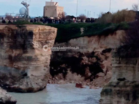 È crollato l’arco dei faraglioni di Sant’Andrea. Il sindaco Cisternino: “Un danno enorme per tutto il Salento” - Corriere Salentino