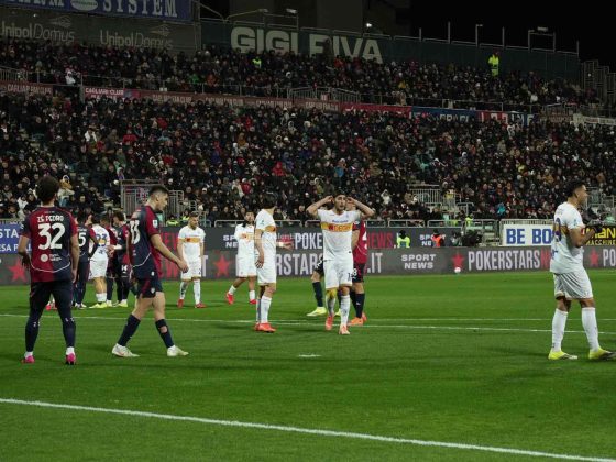 Le pagelle dei giallorossi in Cagliari – Lecce: Ramadani prestazione da incorniciare e gol pesantissimo, Gandelman protagonista col secondo gol consecutivo, Sottil grande assist - Corriere Salentino