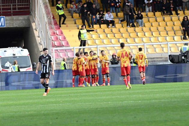 Banda regala ai giallorossi tre punti pesantissimi, Lecce-Udinese 2-1 - Corriere Salentino