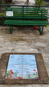 Lions Club Lecce Rudiae, donata la panchina dell’ascolto: incontro sul disagio giovanile al liceo Banzi - Corriere Salentino