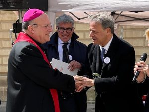 Domenica di festa con Cuore Amico in Piazza Duomo a Lecce - Corriere Salentino