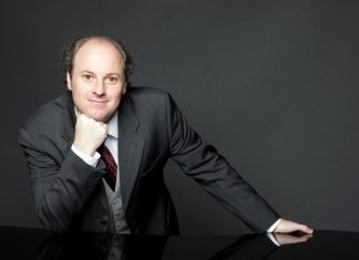 Piano Days, maratona pianistica al Castello Carlo V con Oliver Kern e Alessandro Deljavan