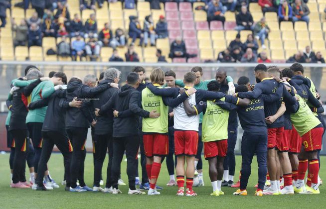 Doppio vantaggio, poi nel finale da brividi Falcone salva il Lecce: vittoria fondamentale per i giallorossi - Corriere Salentino