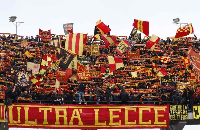 Doppio vantaggio, poi nel finale da brividi Falcone salva il Lecce: vittoria fondamentale per i giallorossi - Corriere Salentino