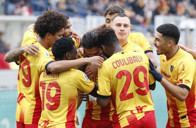 Doppio vantaggio, poi nel finale da brividi Falcone salva il Lecce: vittoria fondamentale per i giallorossi - Corriere Salentino