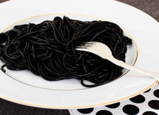 La ricetta del giorno: Spaghetti al nero di seppia